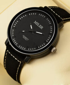 Мъжки черен часовник с велурена каишка