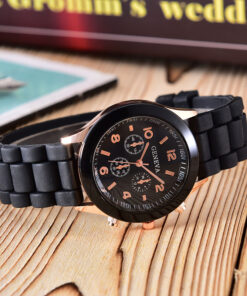 Спортно-елегантен черен дамски часовник Код: 256