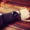 Подаръчен комплект часовници за двойки черен и бял ниска цена